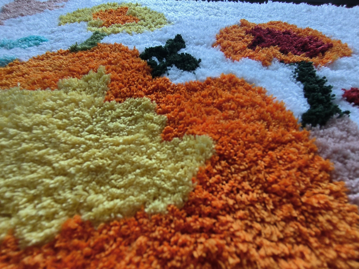 JoySwallow Lemon Wine Moon Tufted Bathmat, Floral Bathroom Rug, Fruit Area Rug, Floral Bedroom Rugs