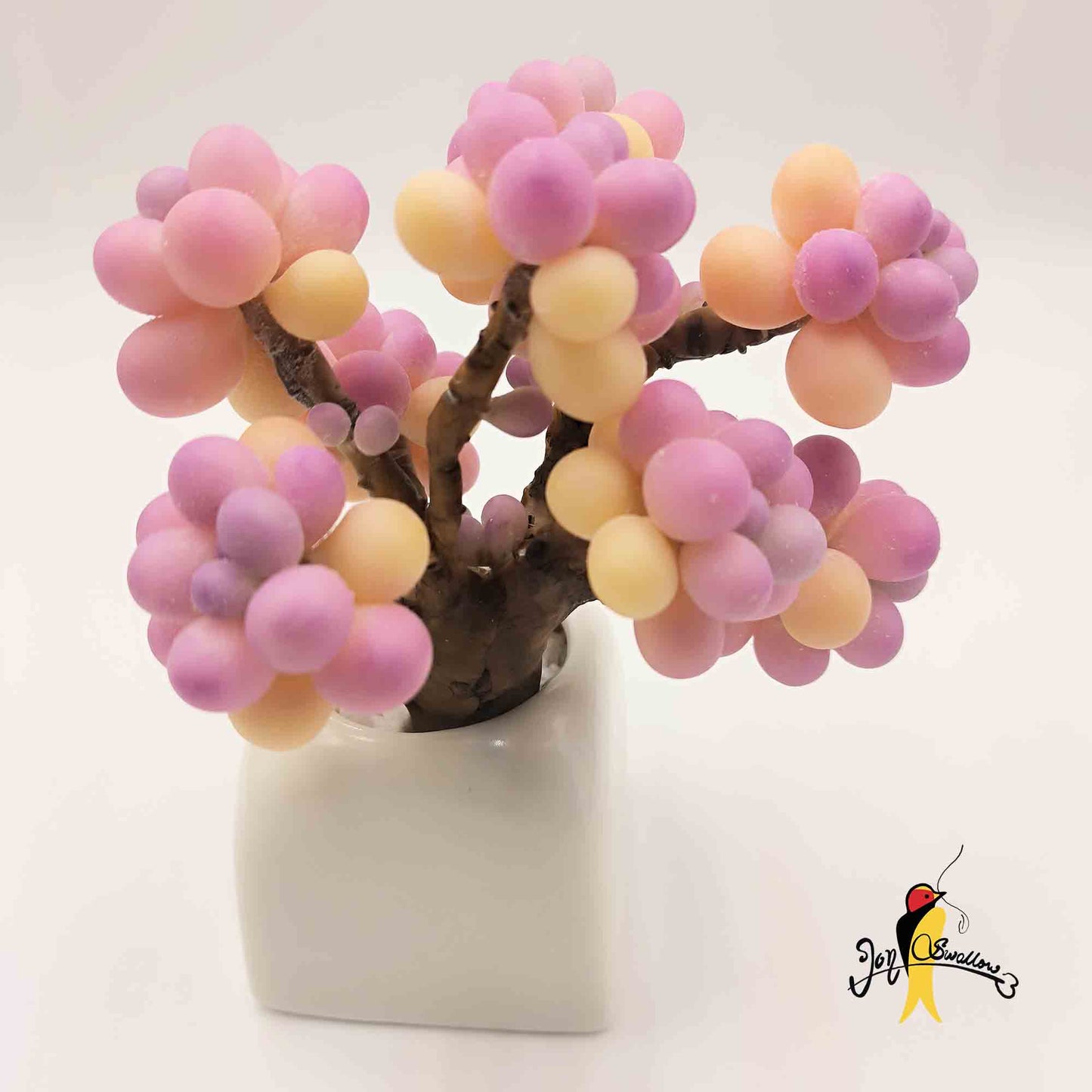 JoySwallow Handmade Peach Egg Succulent Planter, Artisan Clay Succulent Holiday Gifts, Handcrafted Delights for Home Decor, Unique Home Decor Accents