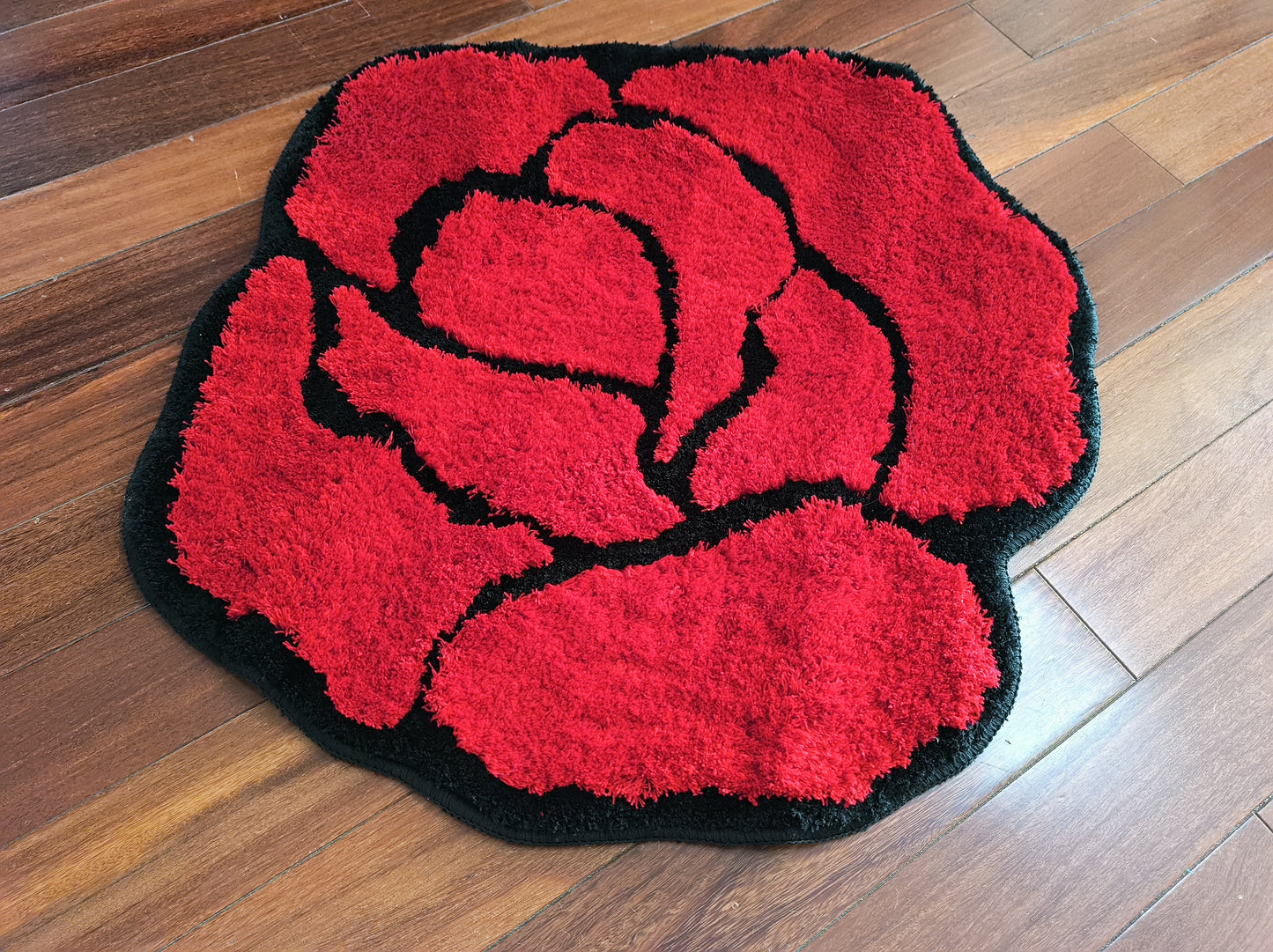 JoySwallow Irregular Valentine Red Rose Tufted Bathmat, Floral Bathroom Rug, Flower Area Rug, Floral Bedroom Rugs,Valentines Gift