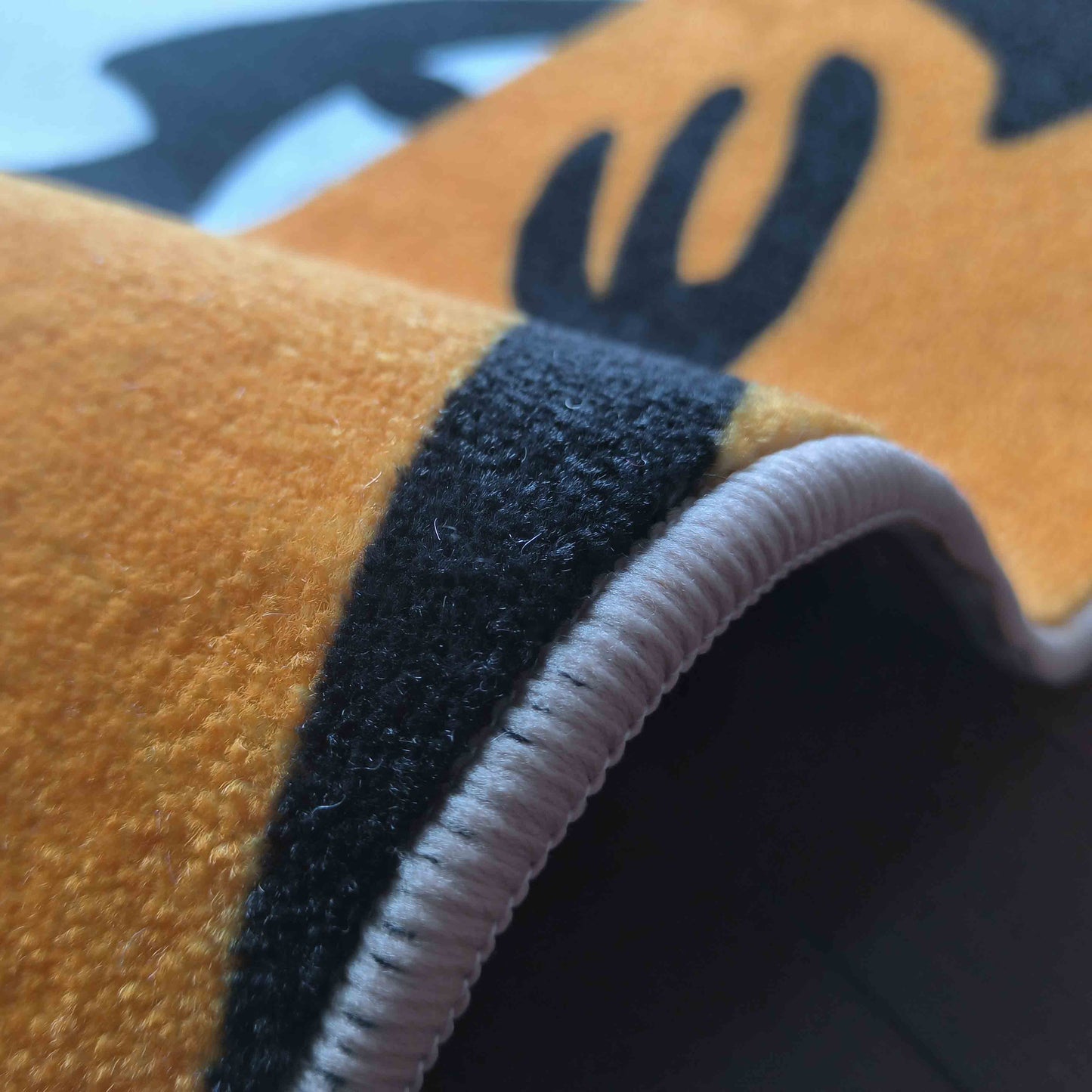 JoySwallow Abstract Pink Flowers with Black Ground Flannel Entrance Door Mat, Floral Anti-Skid High-End Outdoor Rugs