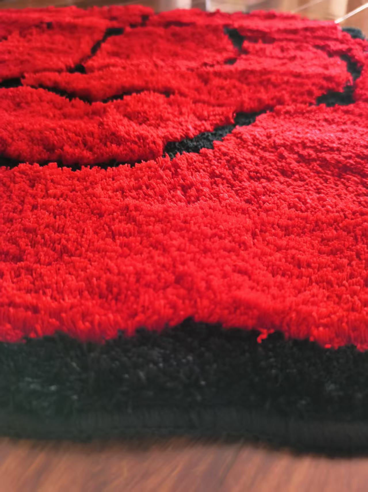 JoySwallow Irregular Rose Tufted Bathmat, Rose Bathroom Rug, flower Area Rug, Rose Bedroom Rugs