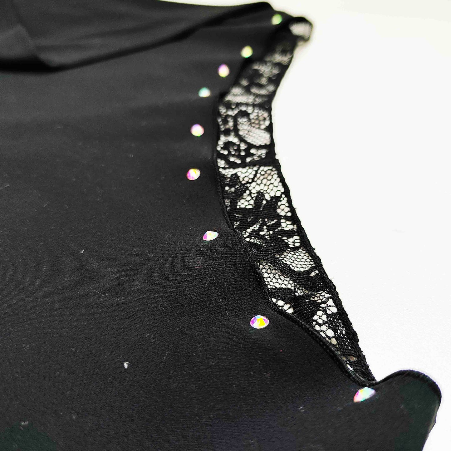 Maßgeschneidertes 3-teiliges Eiskunstlauf-Trainingsset – Top mit Spitzenrücken, Trägertop und Hose