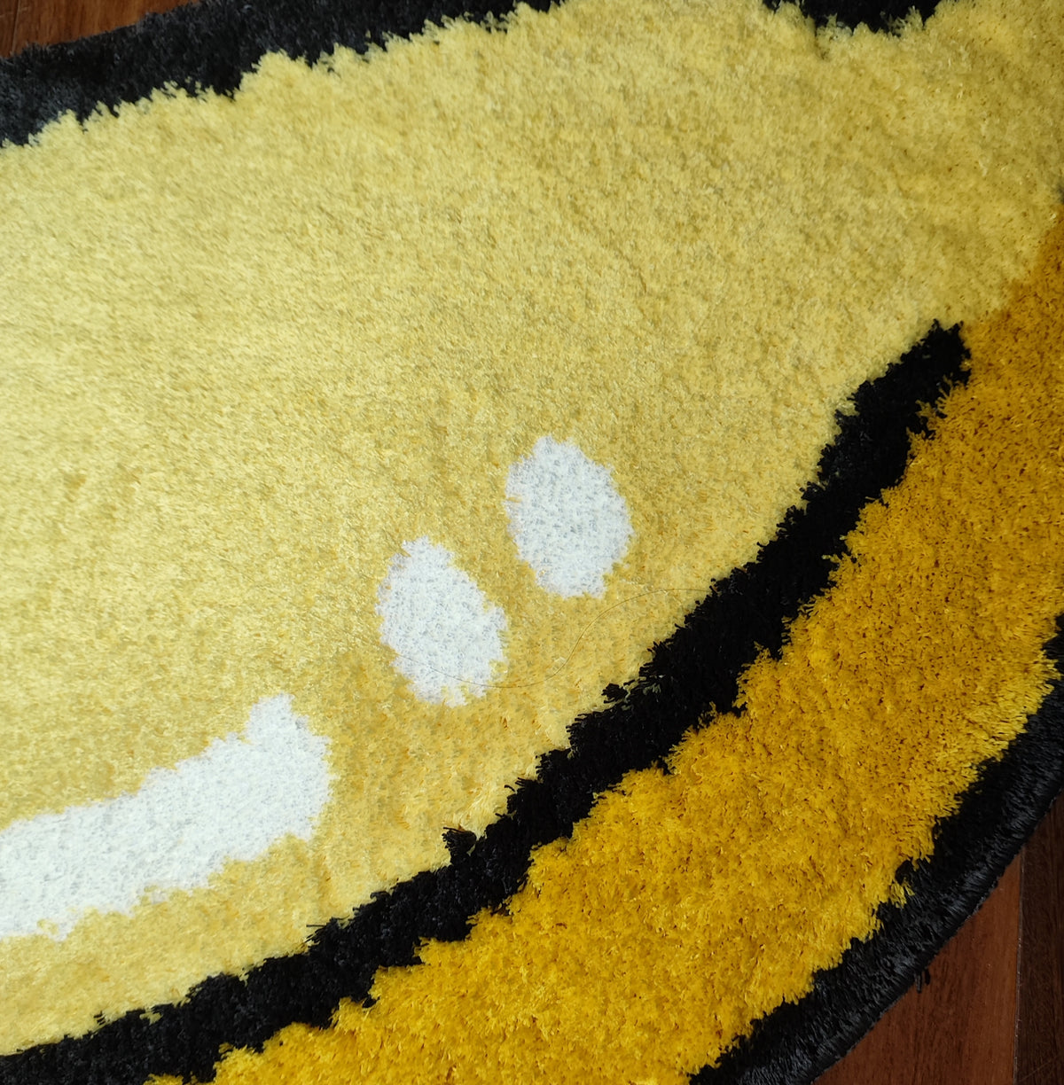 JoySwallow Irregular Banana Tufted Bathmat, Banana Bathroom Rug, Fruit Area Rug, Banana Bedroom Rugs